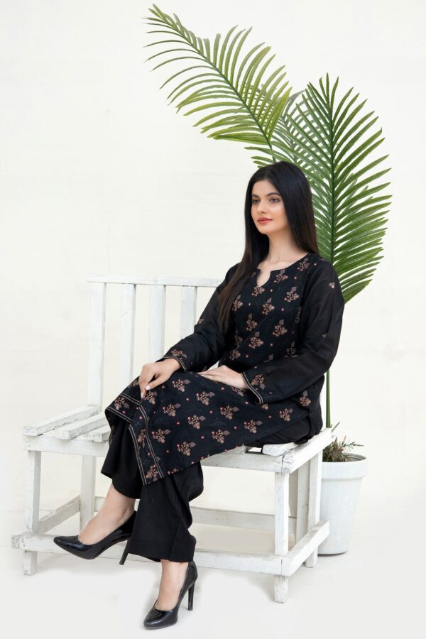 HAYAT-2PC LAWN EMBROIDERED SUIT BY Blush - Image 3