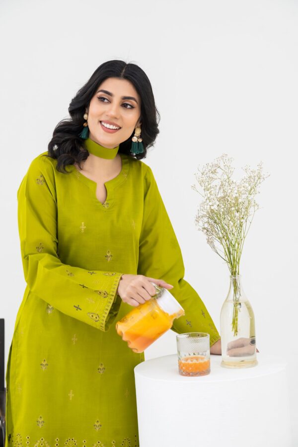2PC LAWN EMBROIDERED SUIT BY CHICKENKARI - C-LEMON - Image 3