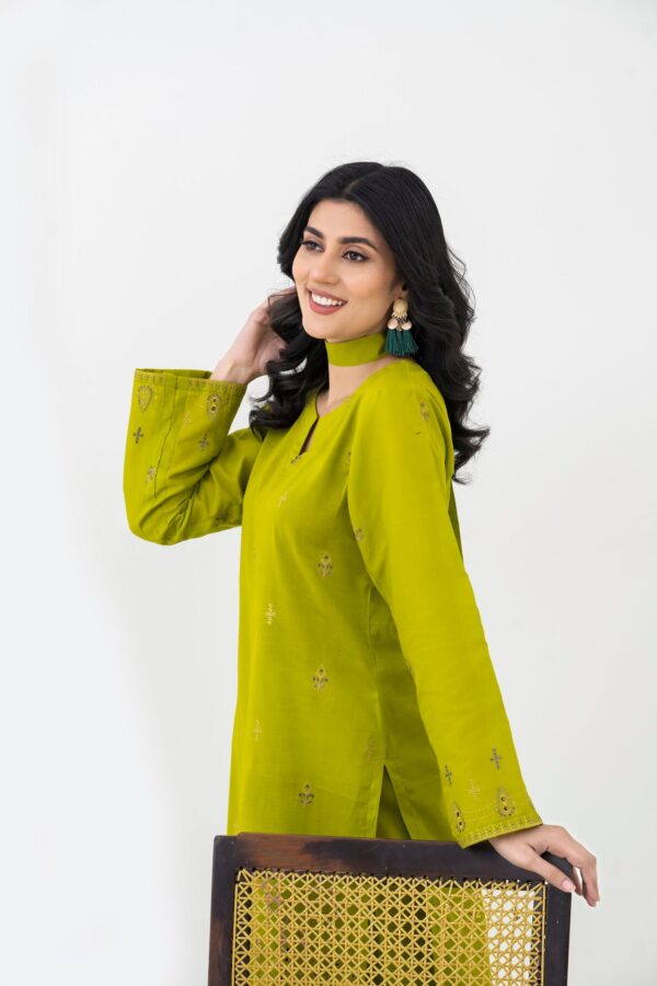2PC LAWN EMBROIDERED SUIT BY CHICKENKARI - C-LEMON - Image 4