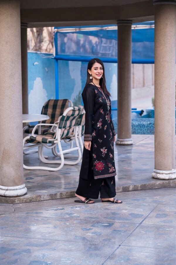 2PC LAWN EMBROIDERED SUIT BY ORNATE- N-BLACK - Image 5