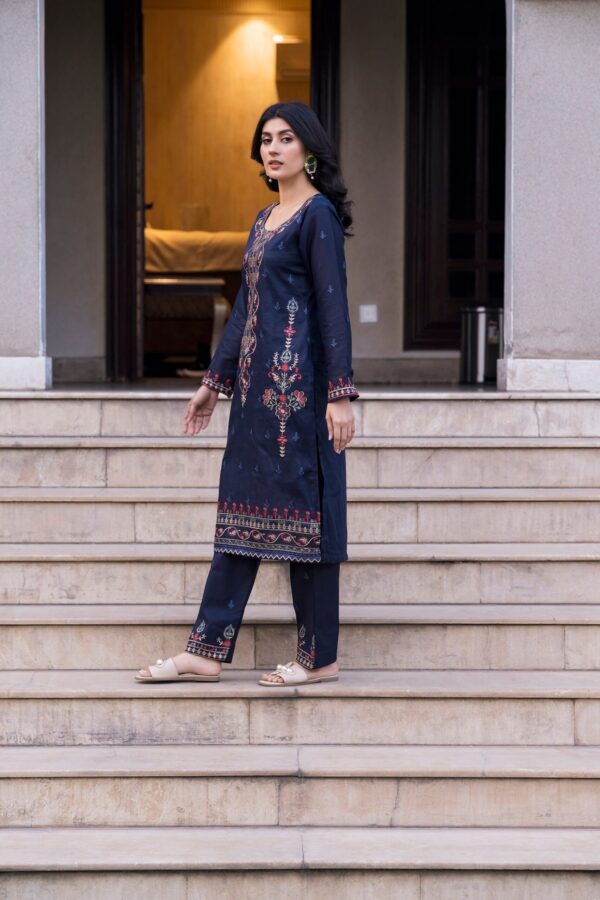2PC LAWN EMBROIDERED SUIT BY ORNATE - N-BLUE - Image 5