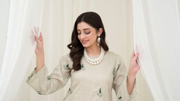 2PC LAWN EMBROIDERED UNSTICH SUIT BY PETAL- A-PISTACHO - Image 4