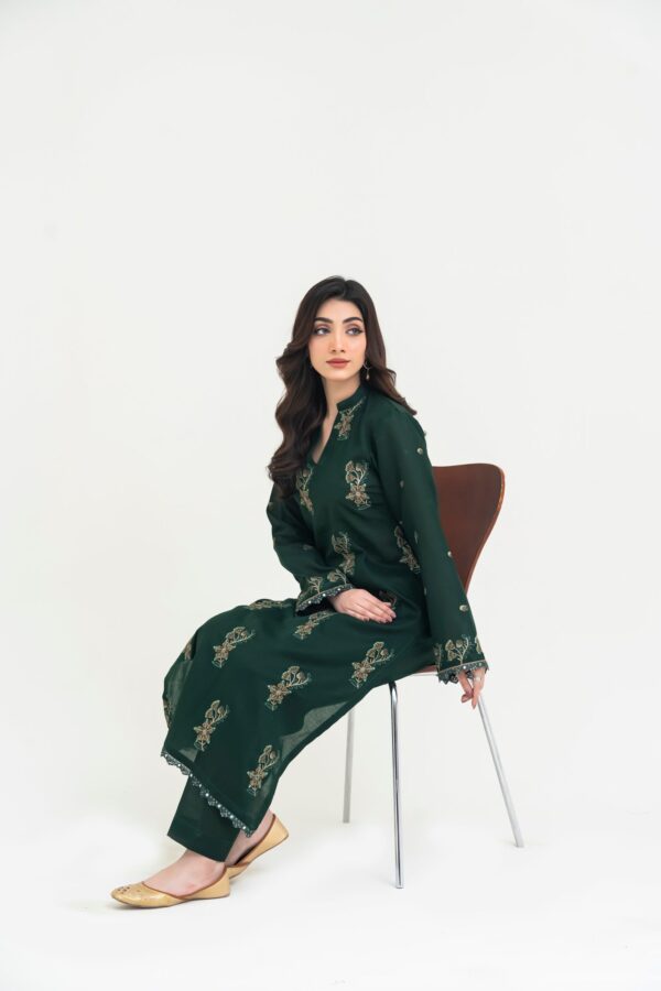 2PC JACQUARD EMBROIDERED SUIT - J-GREEN - Image 4
