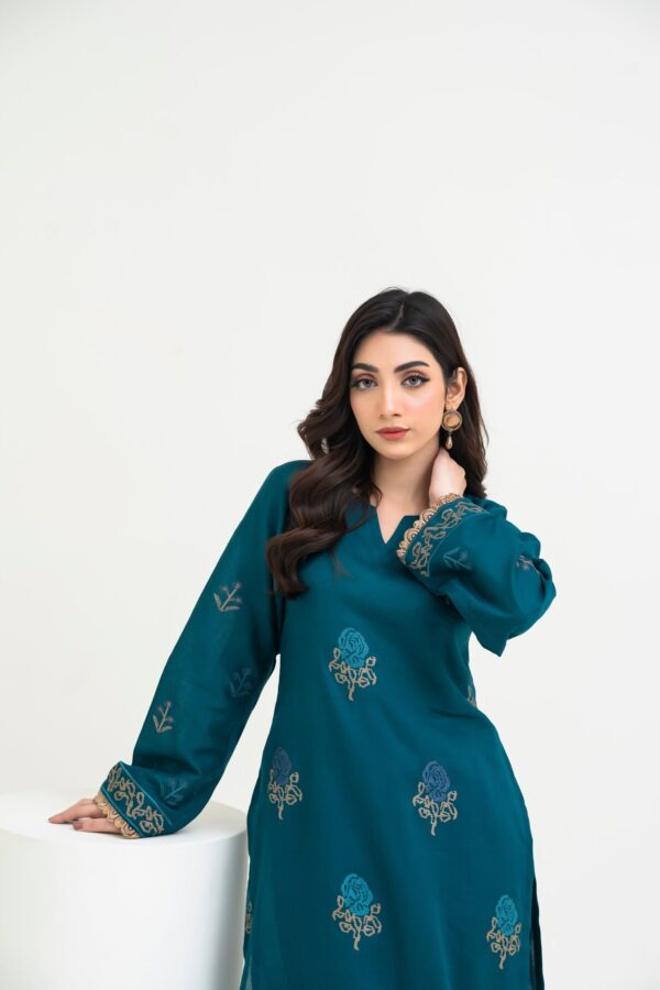 2PC JACQUARD EMBROIDERED SUIT - J-ZINC 2 - Image 3